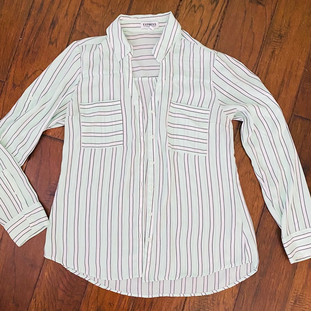 Express button down blouse